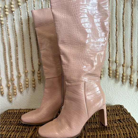 Altar’d State Light Pink Faux Leather Snake Knee High Heeled Boho Western Boots - Picture 1 of 8